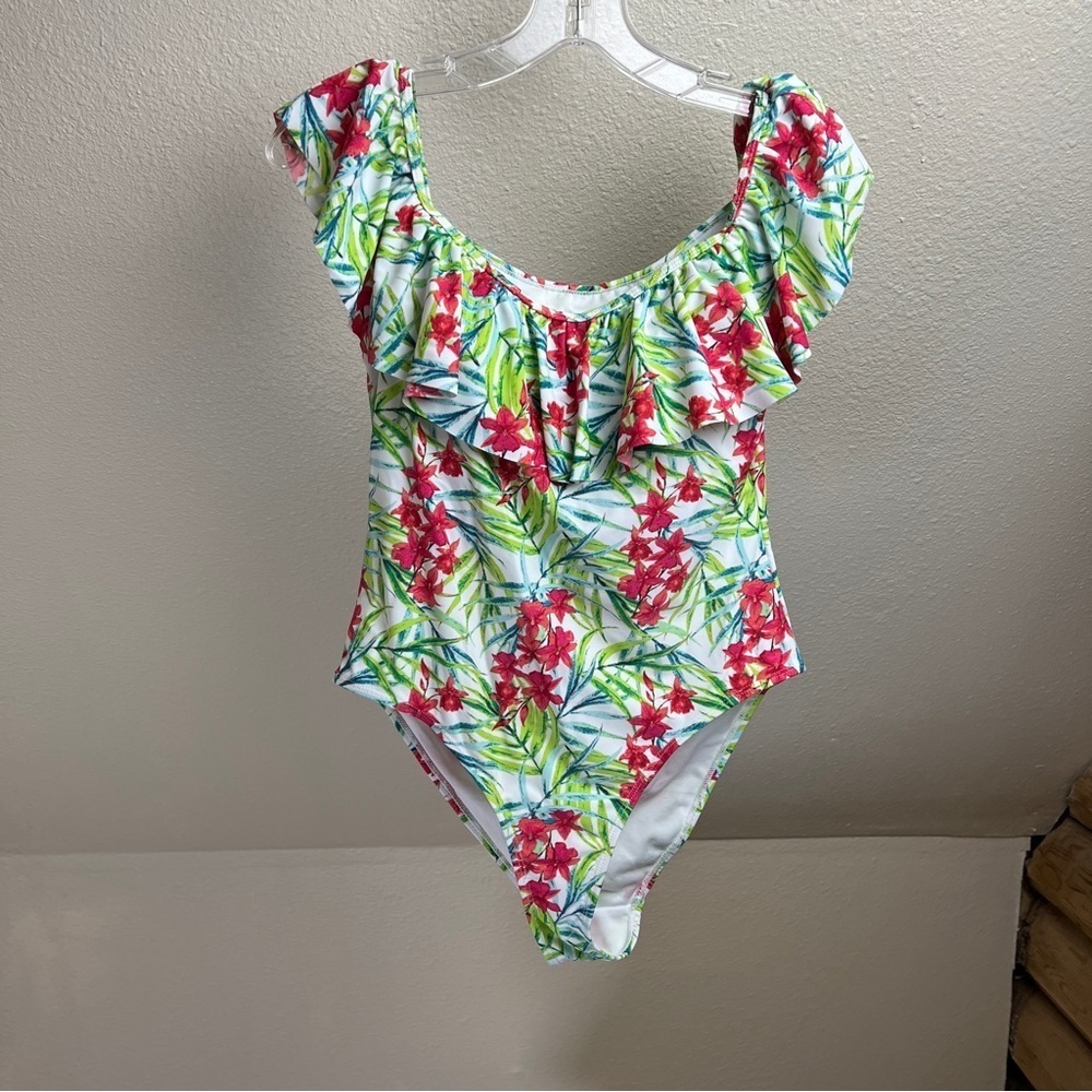 CABANA DEL SOL Pink Flower One Piece Swimsuit. Size Large.